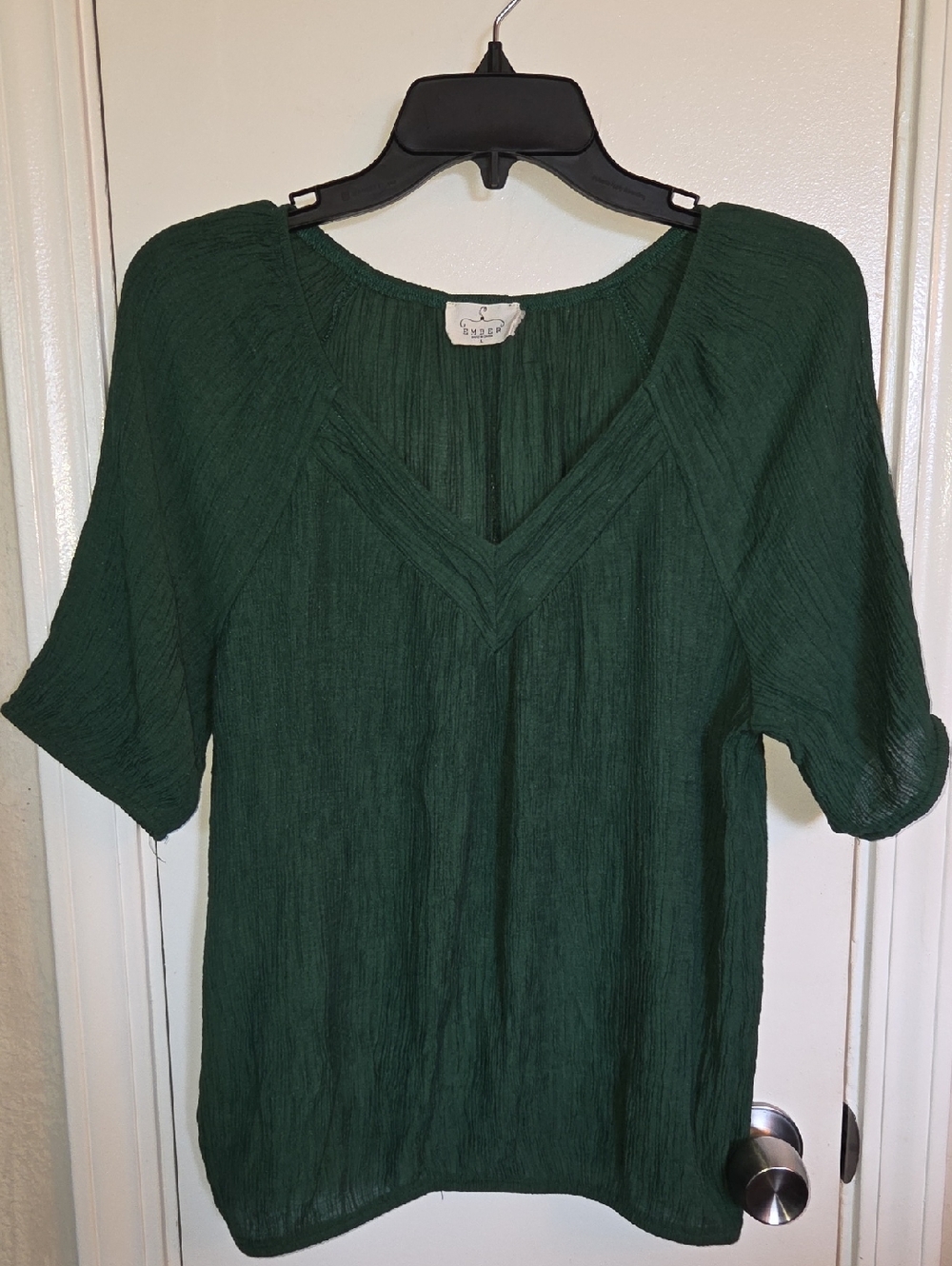 Ember Green V-Neck Short Sleeve Top 💚🩵🩷
